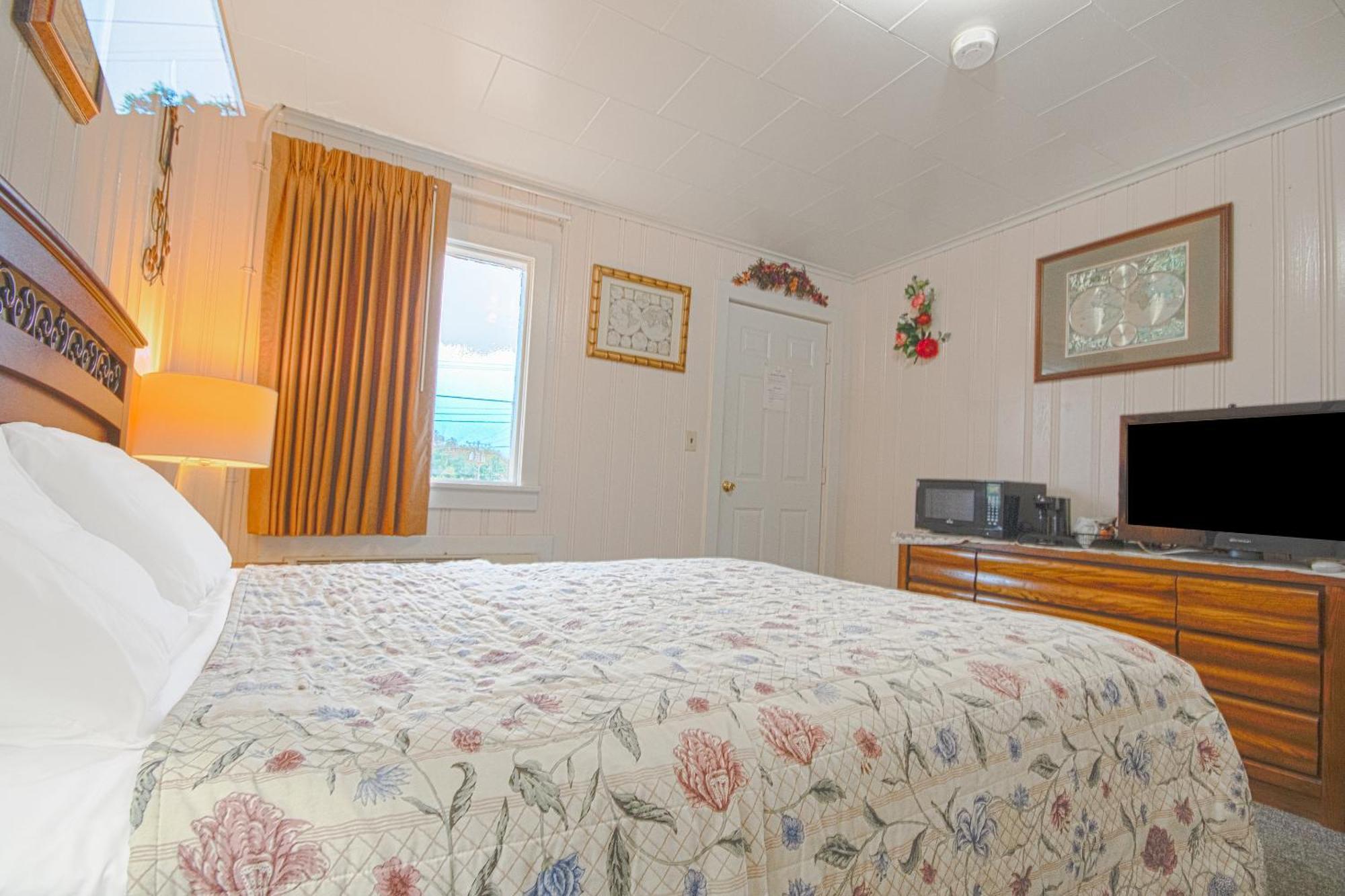 Sunflower Motel Hiawatha By Oyo ภายนอก รูปภาพ